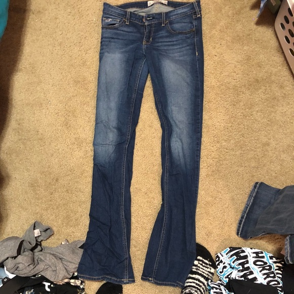 Hollister Jeans - Picture 4 of 5
